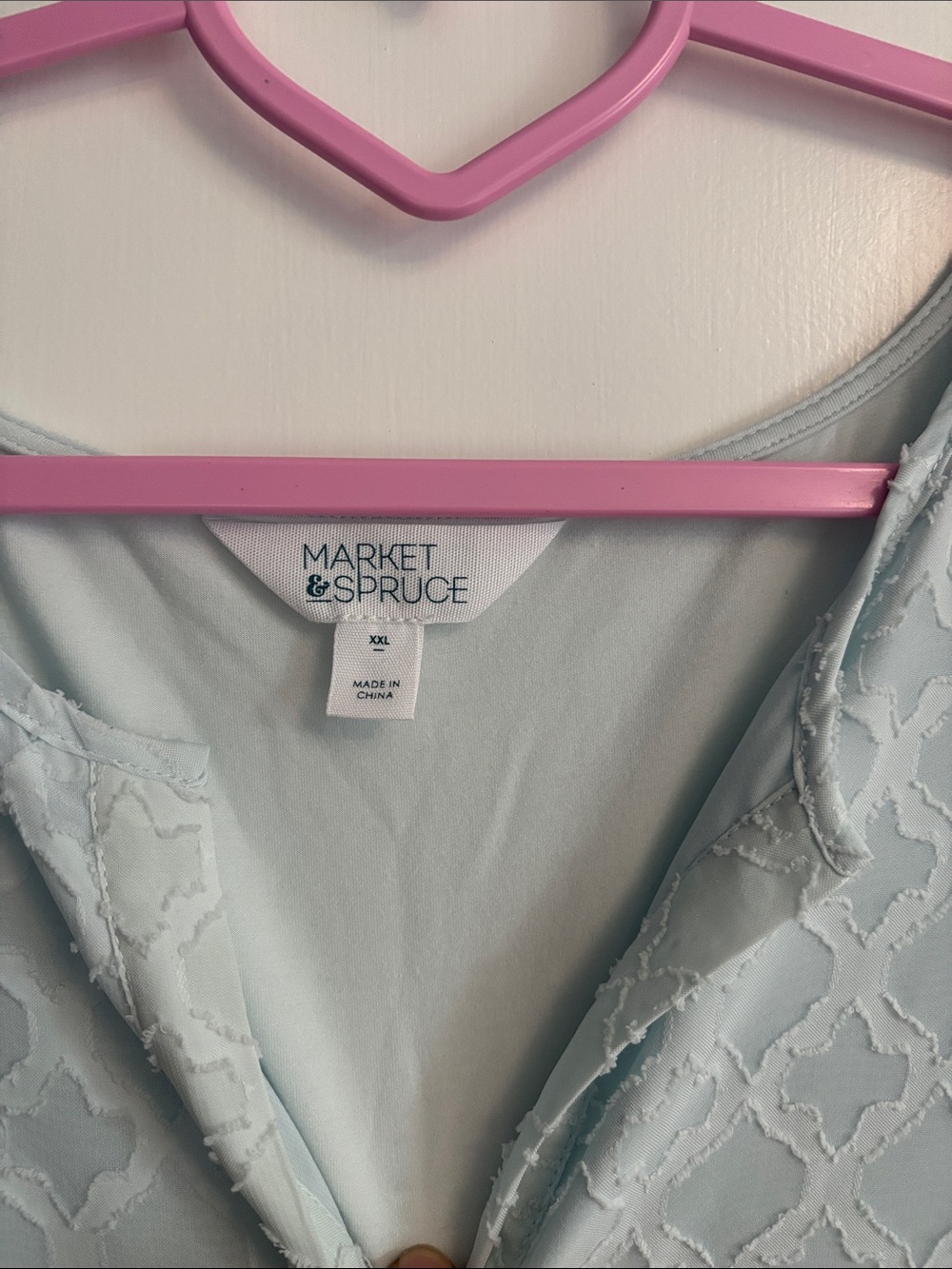 Market & Spruce Pale Blue Sleeveless V-Neck Textured Camisole - Picture 2 of 5